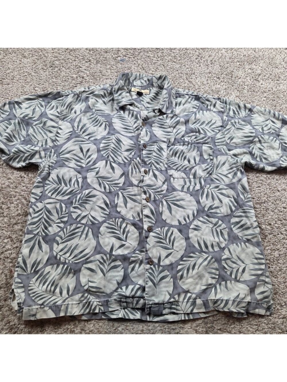 Tommy Bahama Shirt Mens XL 100% Silk Floral Short Sleeve